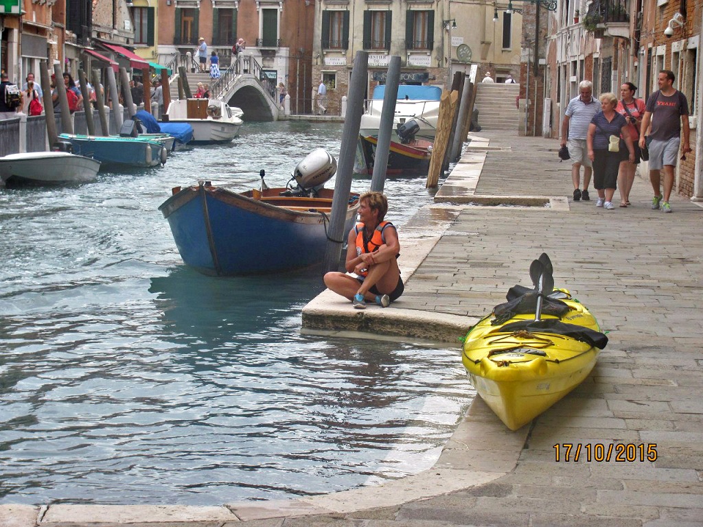 Каякинг в Венеции.